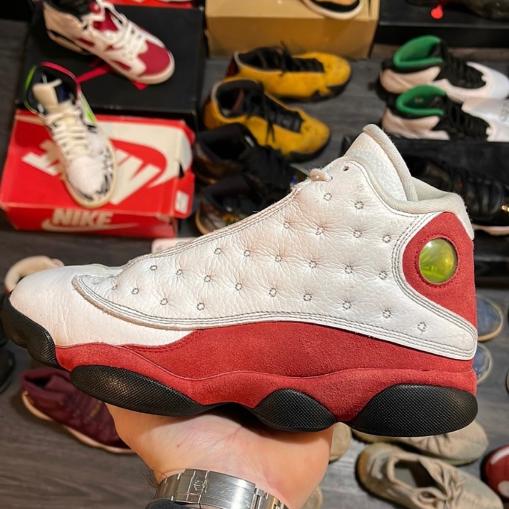 Jordan 13 chicagos